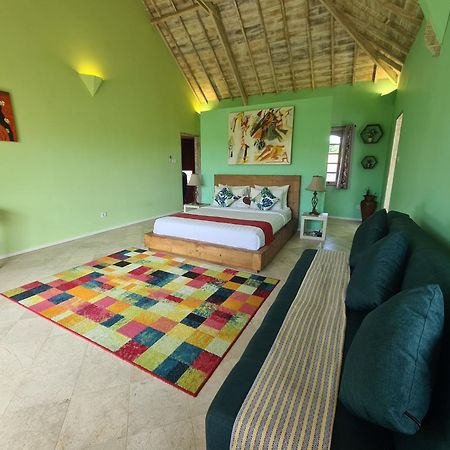 Villa Noretsy Семиняк Стая снимка