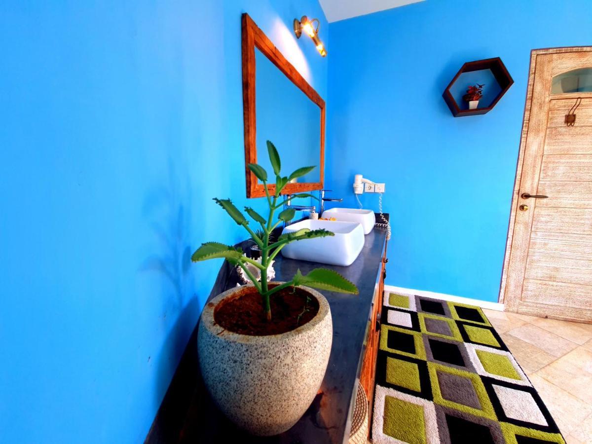 Villa Noretsy Семиняк Екстериор снимка