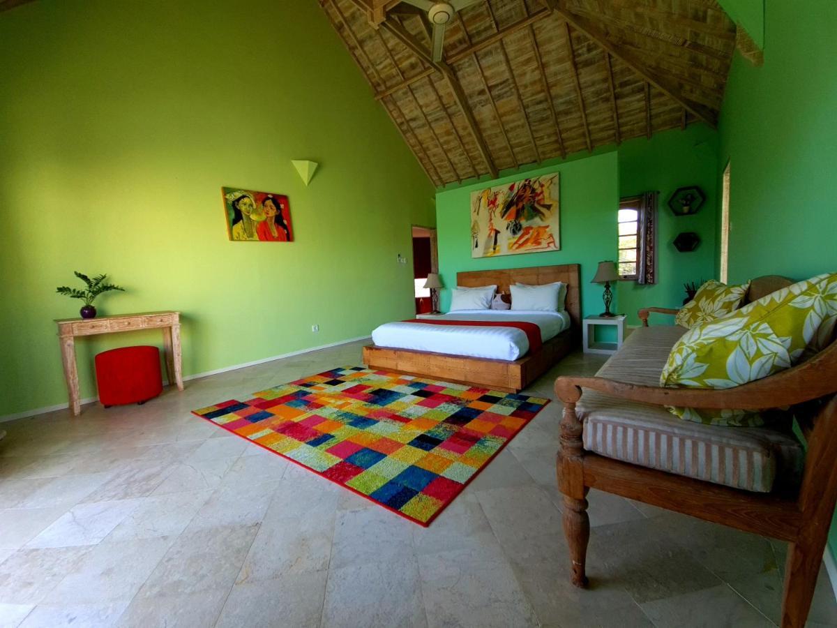 Villa Noretsy Семиняк Екстериор снимка