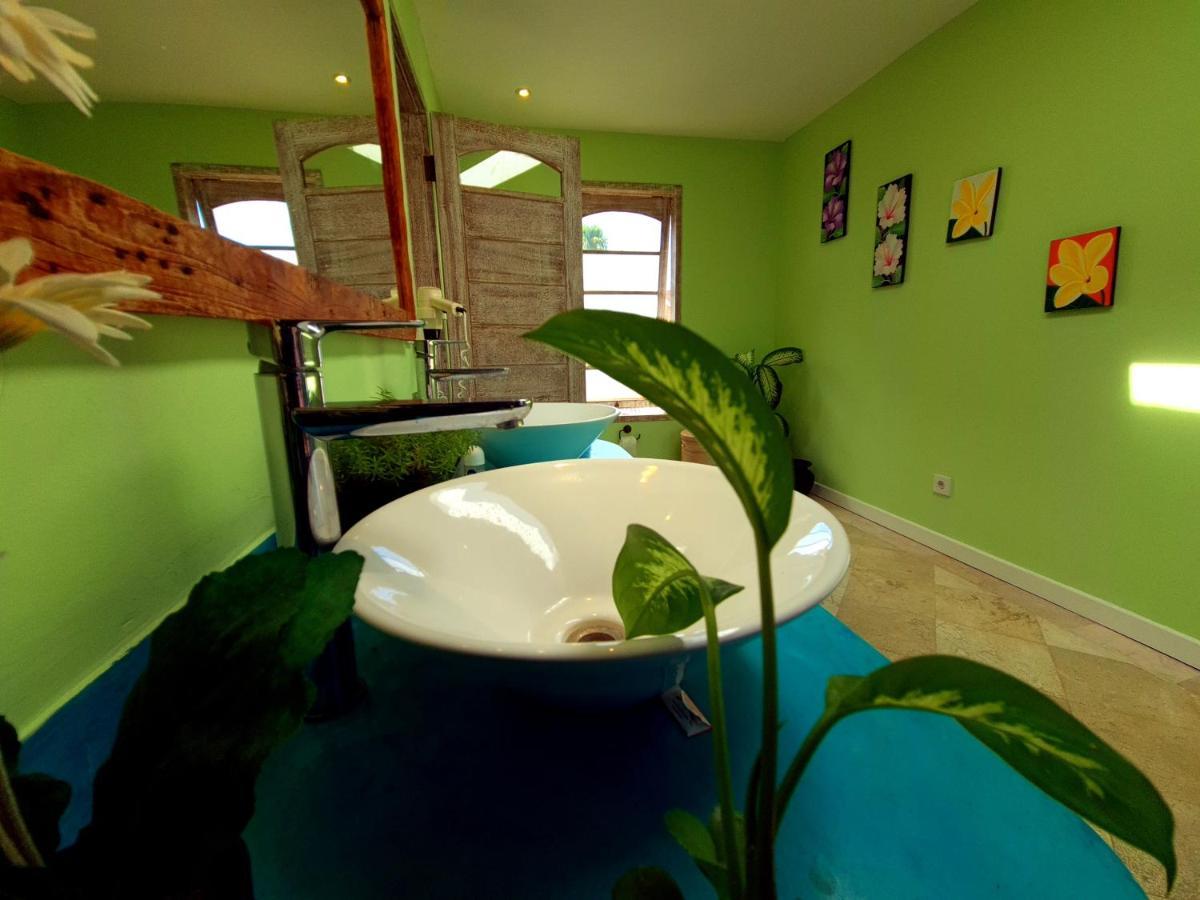 Villa Noretsy Семиняк Екстериор снимка